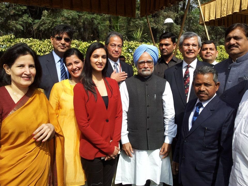 Prof. Prajapati Trivedi with Prime Minister Dr. Manmohan Singh